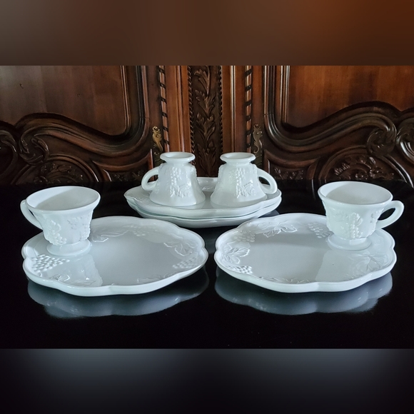 (2pc) Set "Harvest Milk Glass" Bright White Plate/Tray & Cup by Colony - Picture 11 of 12
